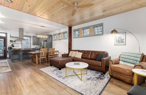 Downieville-Lawson-Dumont House | Mountain House Dumont: Upscale Mountain Home! Near skiing, rafting, fishing!