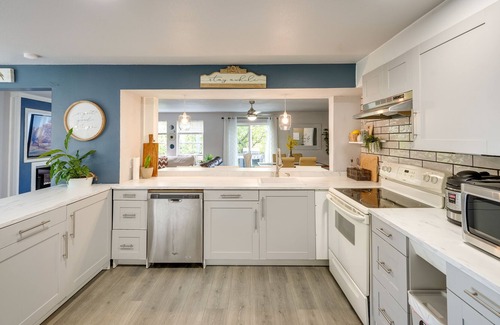 Mount Vernon Apartment | Mount Vernon Escape w/Private Hot Tub & Fire Pit!