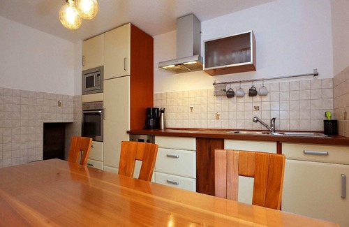 Villingen-Schwenningen Apartment | Mountain Biker’s Farmstay