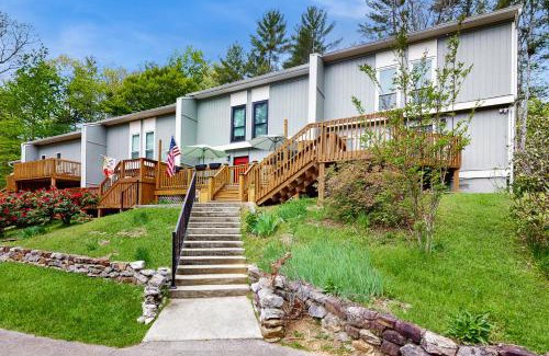 Townsend House | Mountain Breeze