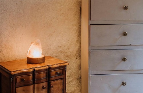 San Alfonso Cabin | Mountain Cabin with Wood-Burning Stove in Cajon del Maipo Chile