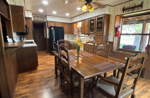 Young Cabin | Mountain Cabin Large group retreat, reunions, weddings, ATV trails,