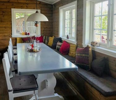 Hjartdal House | Mountain Cabin With Views Of Bonsenås