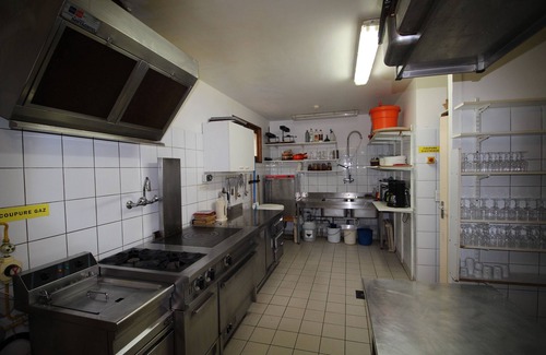 Bernex Ski Chalet | Mountain chalet 1100m alt, heated indoor pool 29.5°C all year round