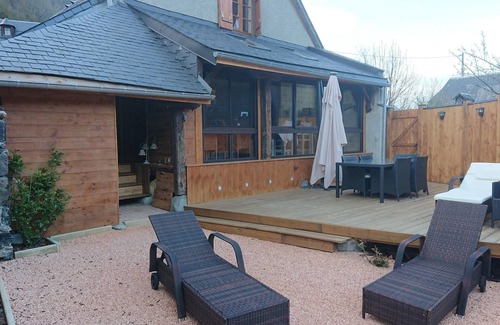 Cadeac Ski Chalet | Mountain chalet