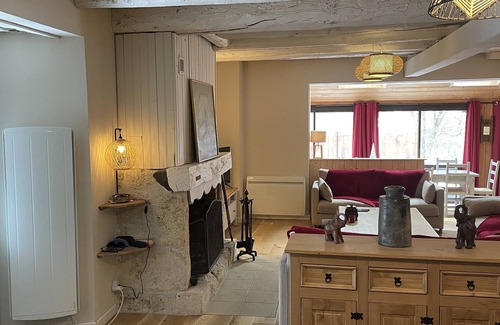 Cadeac Ski Chalet | Mountain chalet