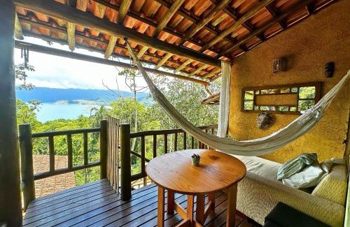 Praia Grande Ski Chalet | Mountain Chalet: Nature and comfort in Ilhabela
