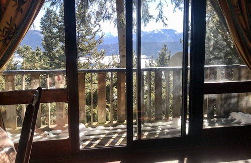 Les Angles Ski Chalet | Mountain chalet with remarkable views