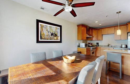 Downtown Park City Condo | Mountain condo located 3 blocks from Town Lift Plaza & Main Street