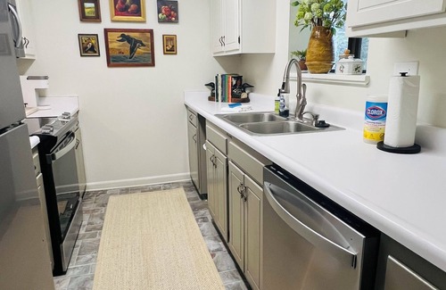 Sapphire Condo | Mountain Condo Steps Away From Fairfield Lake, Minutes from the Amenities