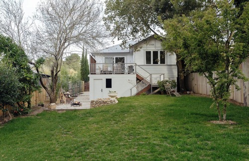 Blackheath House | Mountain Cottage. 3 bedrooms 2 bathrooms