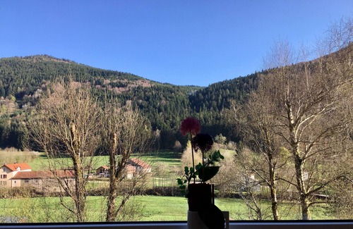 Rochesson Ski Chalet | Mountain Cottage 5 Bed, 4 Bath, 2 En-suite, Indoor-Pool, Sauna, Jaccuzzi
