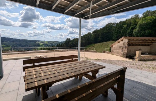Le Val-d'Ajol Cottage | Mountain Cottage with Heated Pool, Spa & Sauna - The Rocks