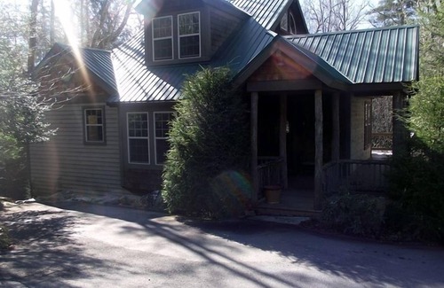 Lake Toxaway Cottage | Mountain Cottage Getaway in Catatoga Private Community.