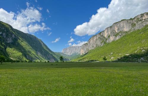 Savnik House | Mountain Cottage Komarnica