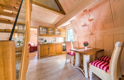 Langer Berg Apartment | Mountain Apartment Getaway