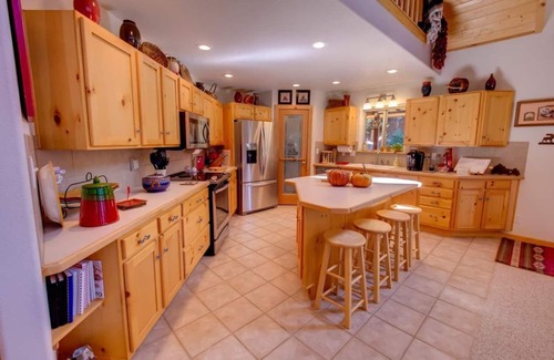 Angel Fire House | Mountain dream home with 180 degrees views of the Moreno Valley and Major Peaks