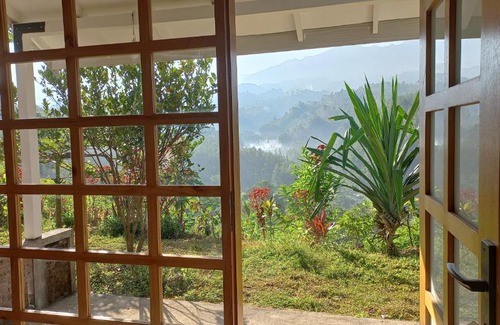 Poncokusumo House | Mountain Ecolodge