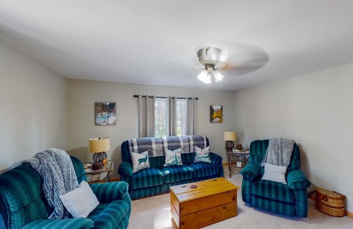 Sturgis House | Mountain Escape
