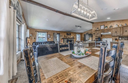 Ruidoso Cabin | Mountain Family Retreat | Upper Canyon Gem