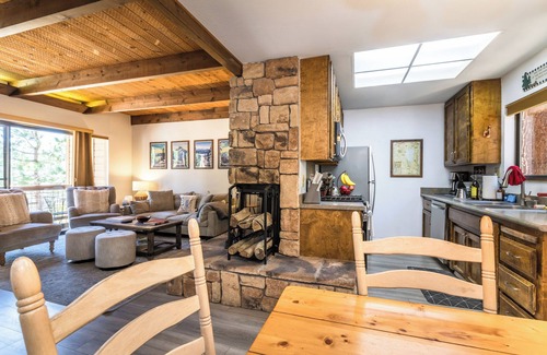 Incline Village House | Mountain Getaway - Lake Tahoe - Incline Village w/Garage
