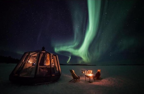 Jokkmokk Municipality House | Mountain Glass Room Luxury getaway for two - wild nature experience in Sweden