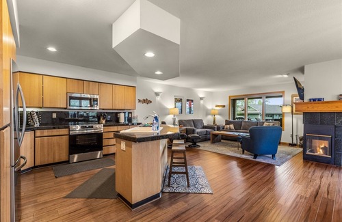 Whitefish Condo | Mountain Harbor Charming Condo | 3 Bed, 2.5 Bath
