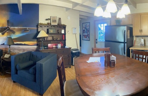 Mount Ida Cottage | Mountain Harbor Forest View Lodge cottage by RedAwning