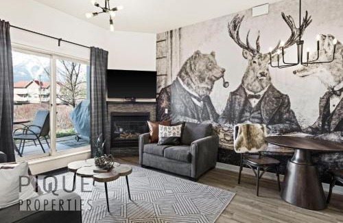 Canmore Apartment | Mountain Haven Retreat, Pool & Hot Tub, UG Parking, Fitness Centre, WiFi!