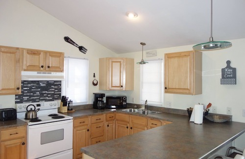 Frank House | Mountain home in Newland