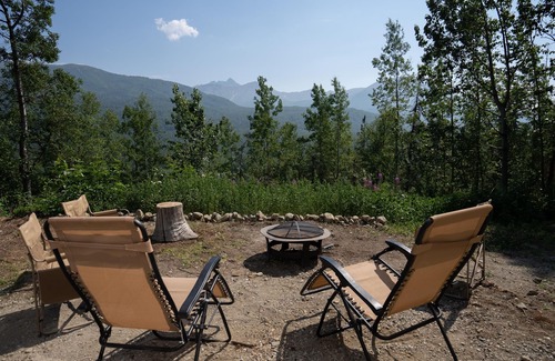 Lazy Mountain House | Mountain House Amazing view of Matanuska Peak