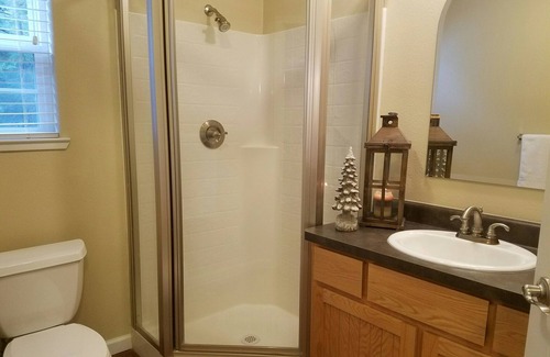 Long Barn Cottage | Mountain House Located near Pinecrest and Dodge Ridge