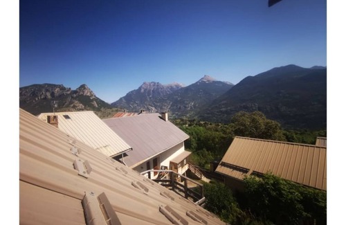 Champcella House | Mountain house on the edge of the National Park