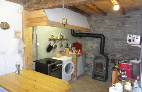 Sentein House | Mountain House with Beautiful Views and Real Fires