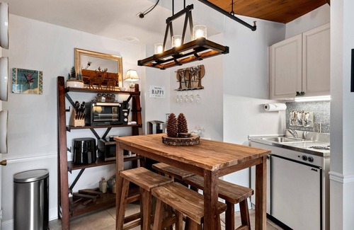 Wintergreen Condo | Mountain Inn Lodge 86 with Wintergreen Advantage