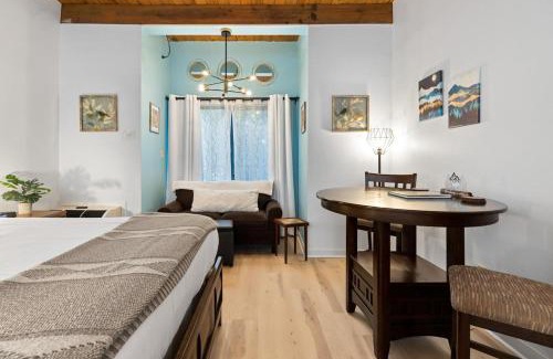Wintergreen House | Mountain Inn Studio 95 with Wintergreen Advantage