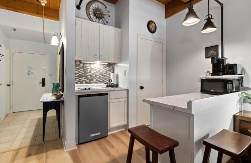 Wintergreen House | Mountain Inn Studio 95 with Wintergreen Advantage