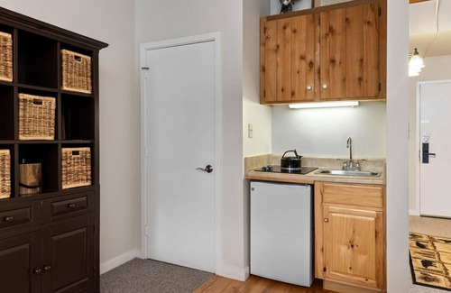Wintergreen Condo | Mountain Inn Studio 94 with Wintergreen Advantage