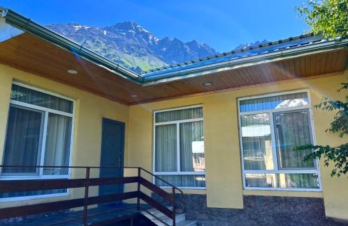 Stepantsminda Apartment | Mountain KAZBEGI Apartment