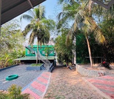 Thrissur Hotel | Mountain Lake Poomala Pvt Ltd