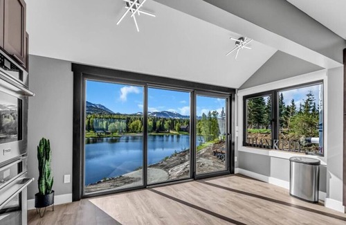Mid-Hillside House | Mountain Lake Sanctuary in Alaska