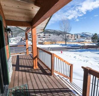 Basalt House | Mountain Lodge Oasis w Hot Tub-Rio Grande Trail