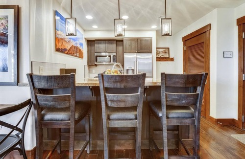 Peak 8 Condo | Mountain luxury at One Ski Hill 8312: 2BR condo with views & ski access in Breckenridge.