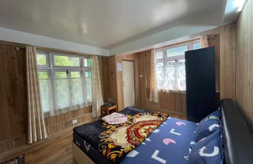 Darjeeling House | Mountain Manor Homestay