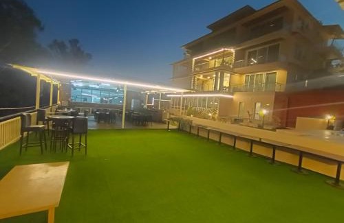 Bhilar Resort | Mountain Meadows Resort