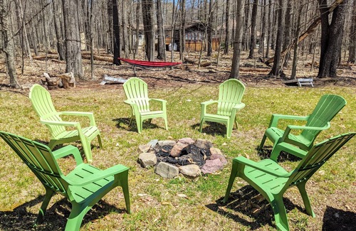 Blakeslee House | Mountain Memories by AvantStay | Hot Tub Enclosed Deck, Large Yard w/Fire Pit