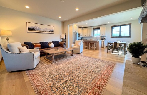 Driggs House | Mountain Modern Guest House w/Teton Views + A/C