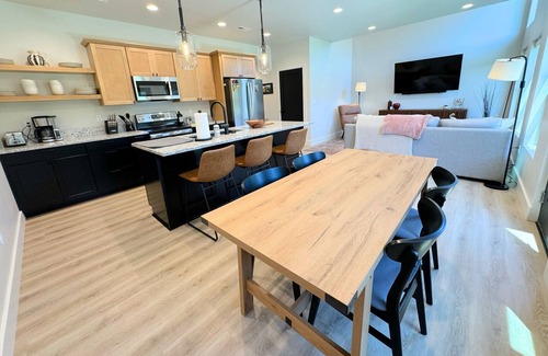 Driggs House | Mountain Modern Townhome in Driggs w/AC