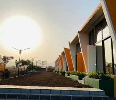 Igatpuri Resort | Mountain N Lake Resort