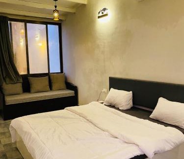 Igatpuri Resort | Mountain N Lake Resort